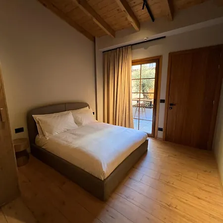 Faces & Places Boutique 4*