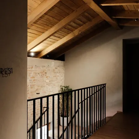Faces & Places Boutique 4* Tirana