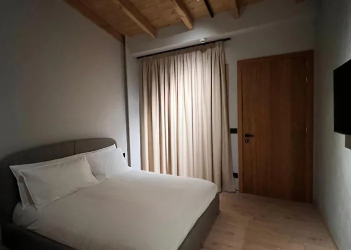 Faces & Places Boutique Hotell