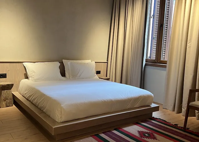 Faces & Places Boutique 4*