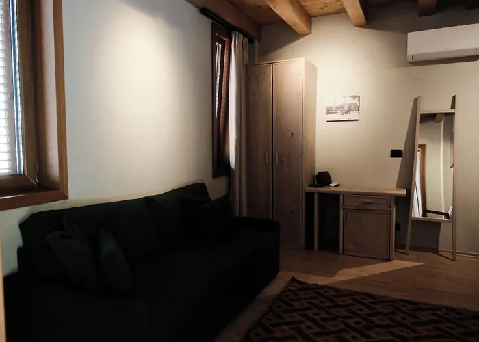 Faces & Places Boutique