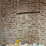 Hotell Faces & Places Boutique Tirana