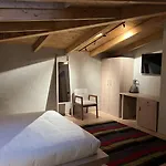 Faces & Places Boutique 4*