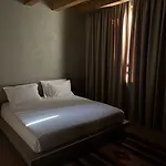 Faces & Places Boutique Hotell 4*