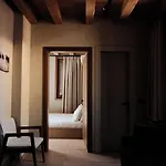 Faces & Places Boutique