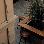 Faces & Places Boutique Hotell