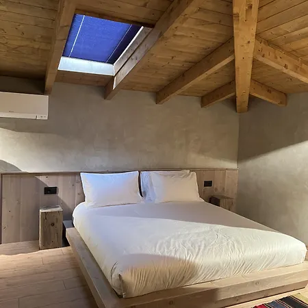 Faces&places Boutique 3* Tirana