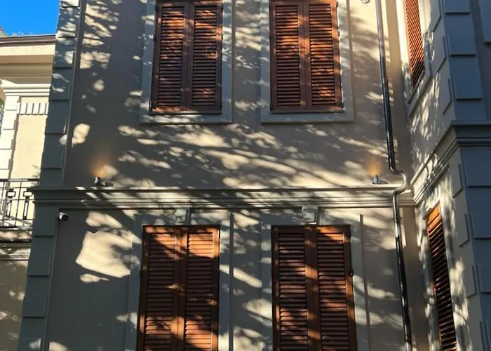 Faces & Places Boutique Tirana