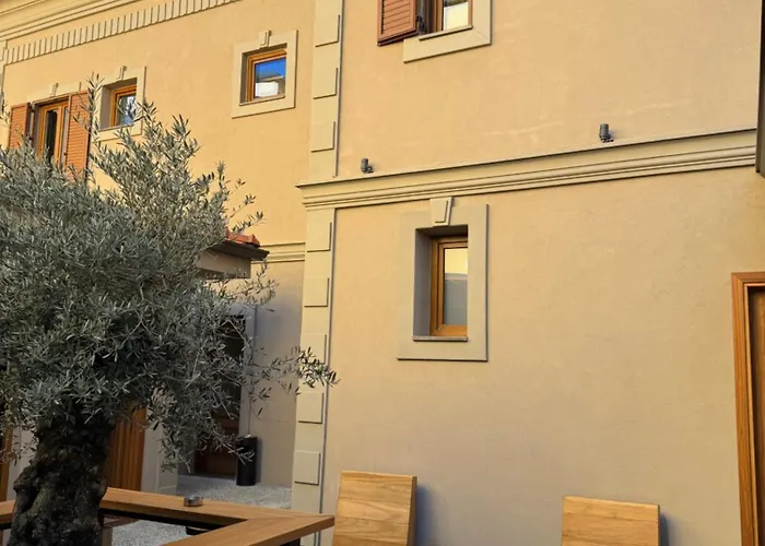 Hotell Faces & Places Boutique 4*