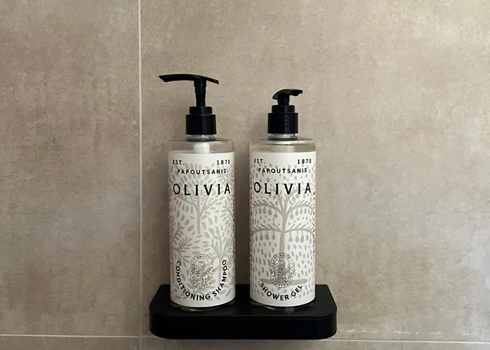 Faces & Places Boutique Tirana