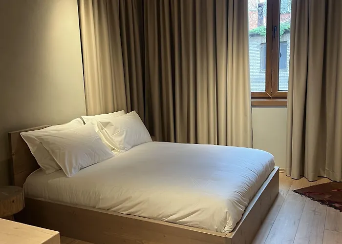 Faces & Places Boutique Hotell 4*