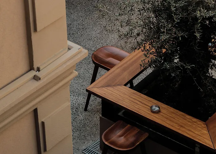 Faces & Places Boutique Hotel